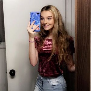 Meet your Posher, Ella